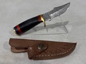 Handmade Damascus Steel Knife With Leather Sheath