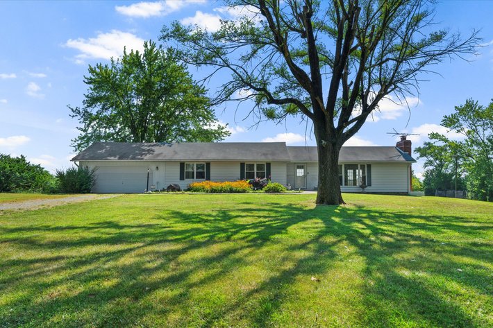 SOLD - 13807 Cameron Rd. Excelsior Springs, MO.