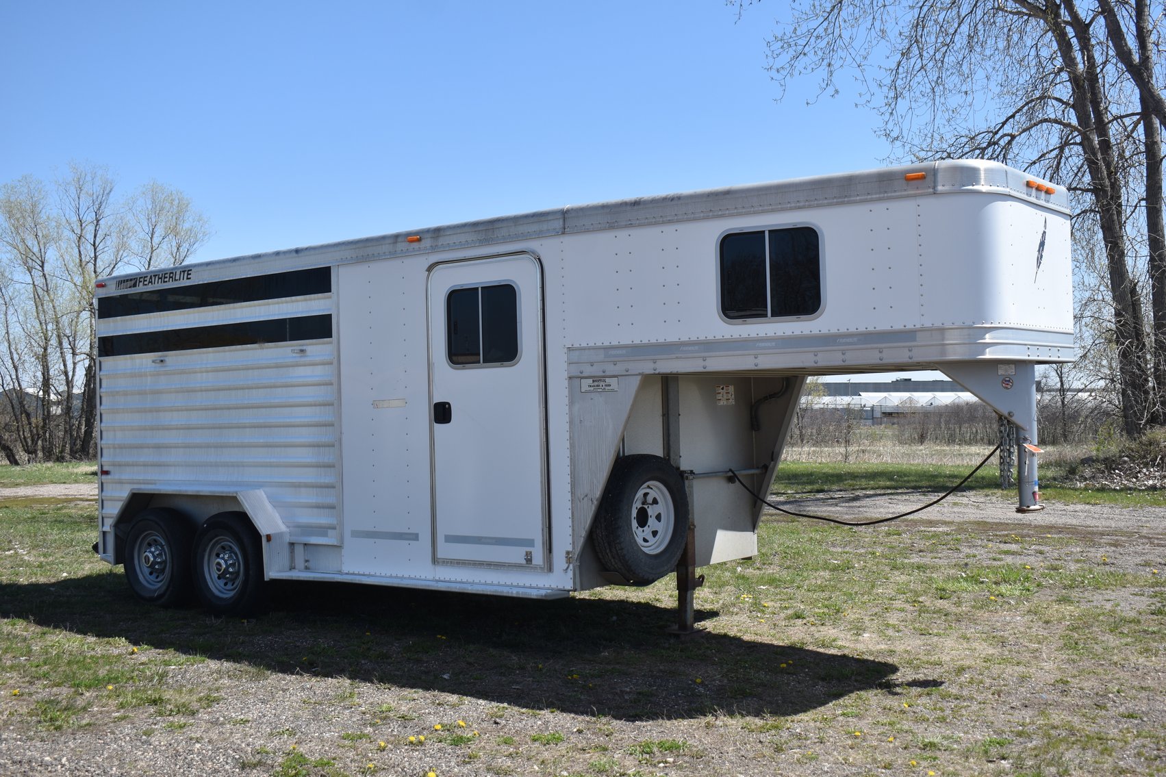 2008 Featherlite Gooseneck Horse Trailer