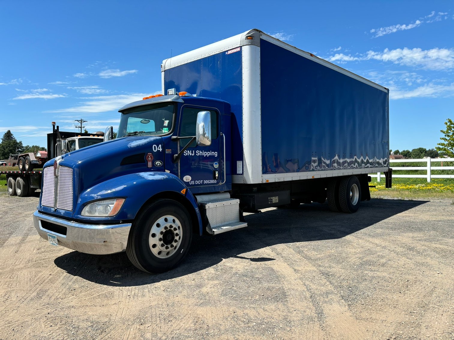 (3) Box Trucks: 2019 Hino 268,  2015 Freightliner, 2011 Kenworth