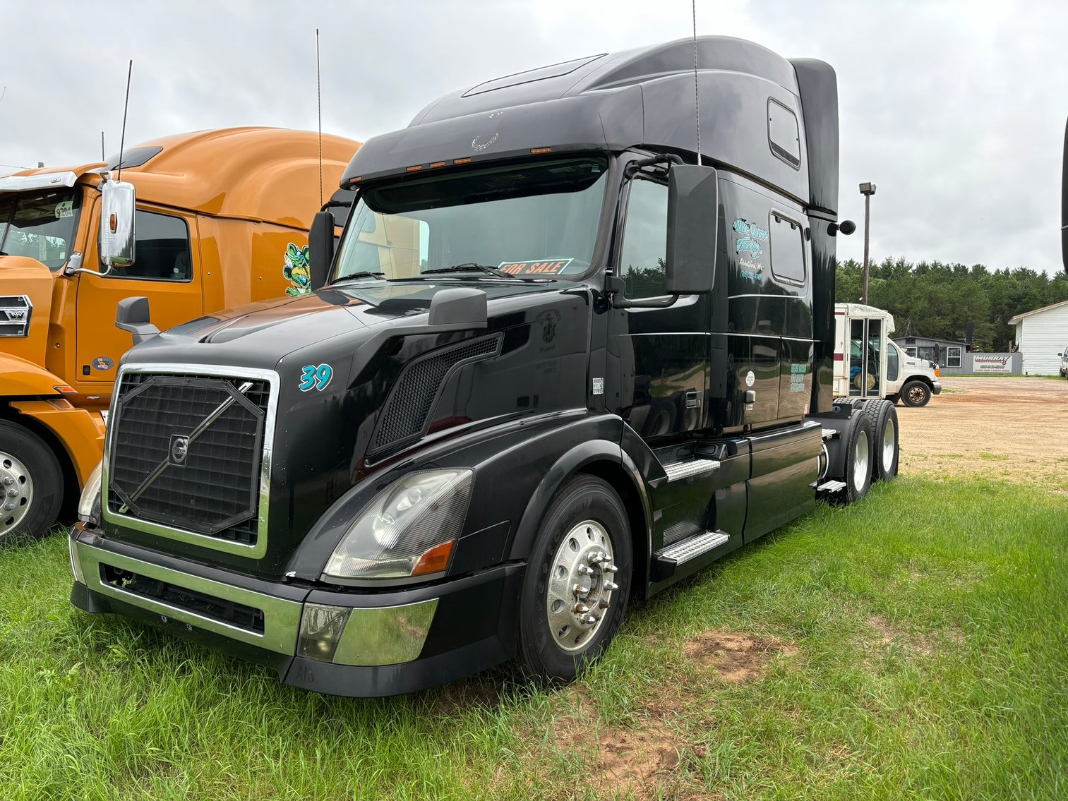  2013 Volvo Double Bunk Semi, 2019 Western Star 5700XE, 2012 Great Dane 53' Reefer Trailer