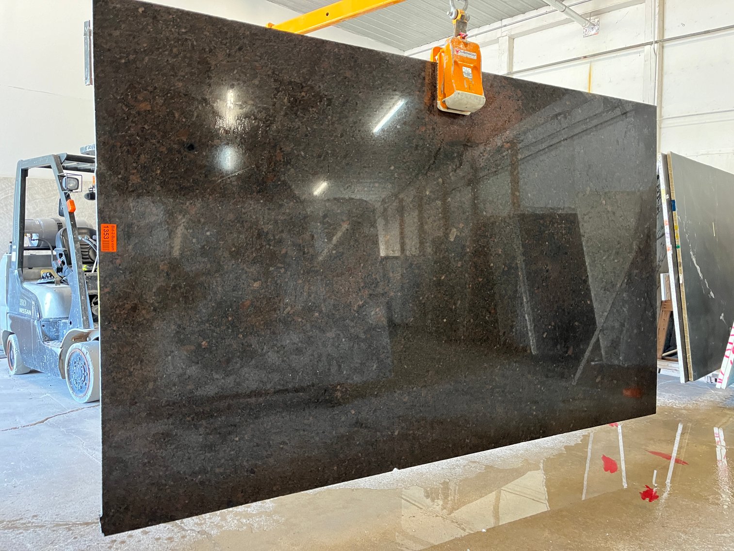 Granite, Quartz & Marble Slabs & New Sinks