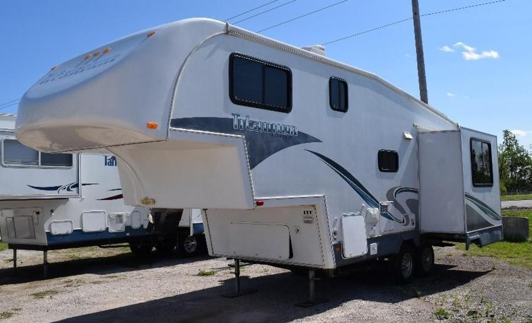 (2) Horse Trailers - 2005 Titanium 5th Wheel Trailer