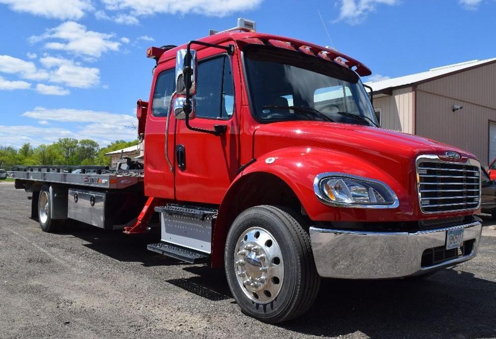 (2) Roll Backs - Tow Truck - (7) Vehicles