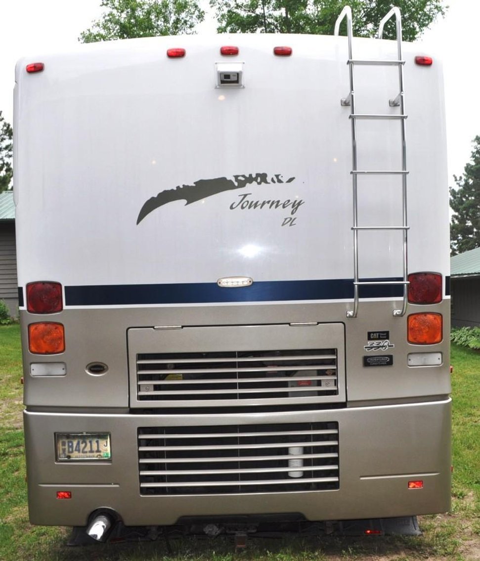 2002 Winnebago Journey DL 36'