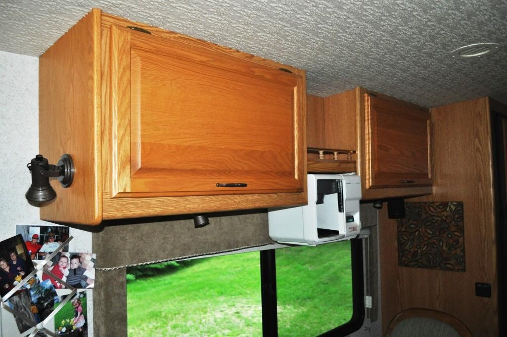 2002 Winnebago Journey DL 36'