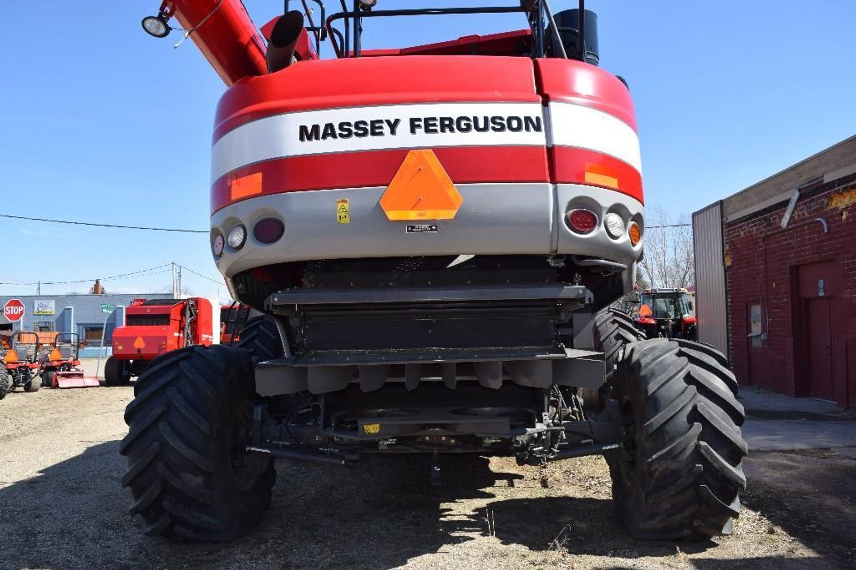 2011 Massey Ferguson 9895