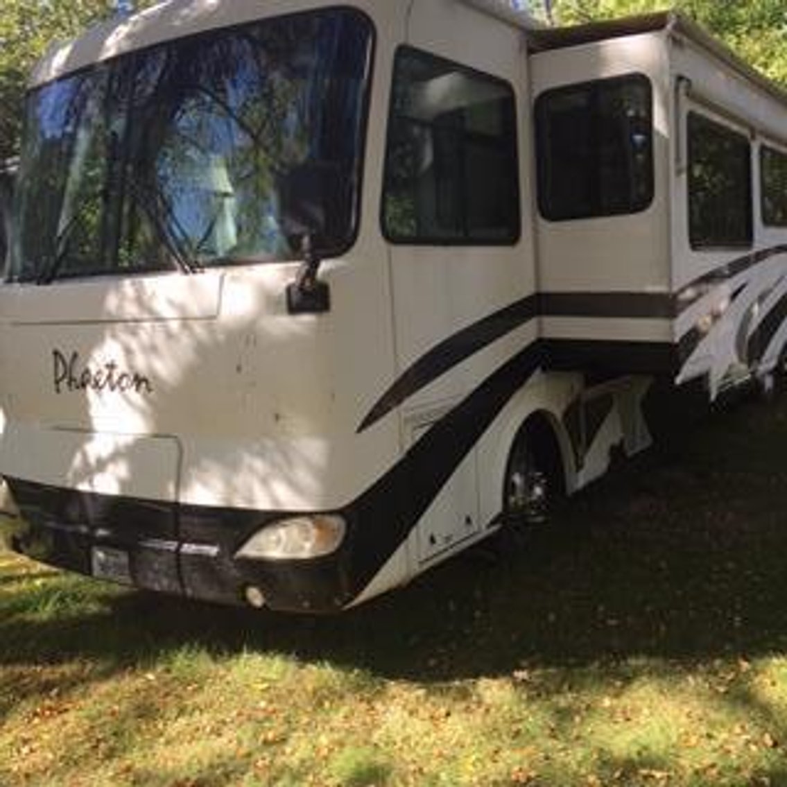 2005 Phaeton 40' Motorhome