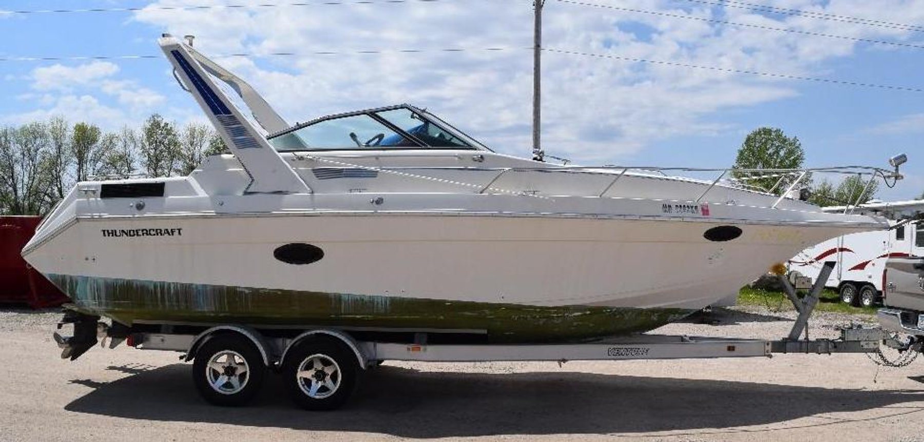 1989 26' Thundercraft Boat