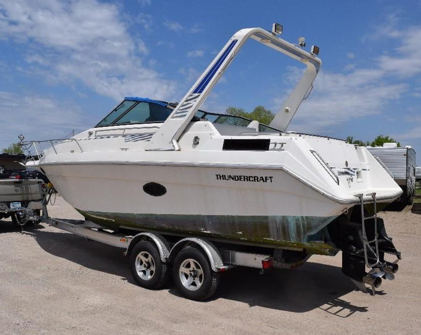 1989 26' Thundercraft Boat