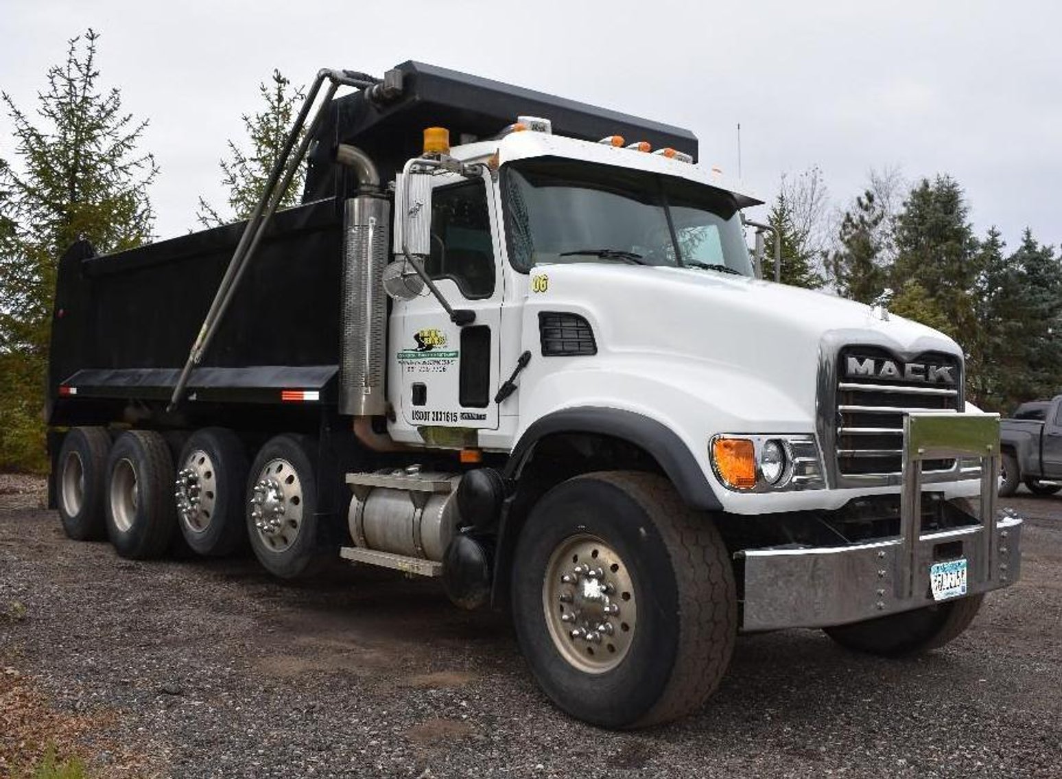 2006 Mack Granite CV713 Quad Axle Dump Truck