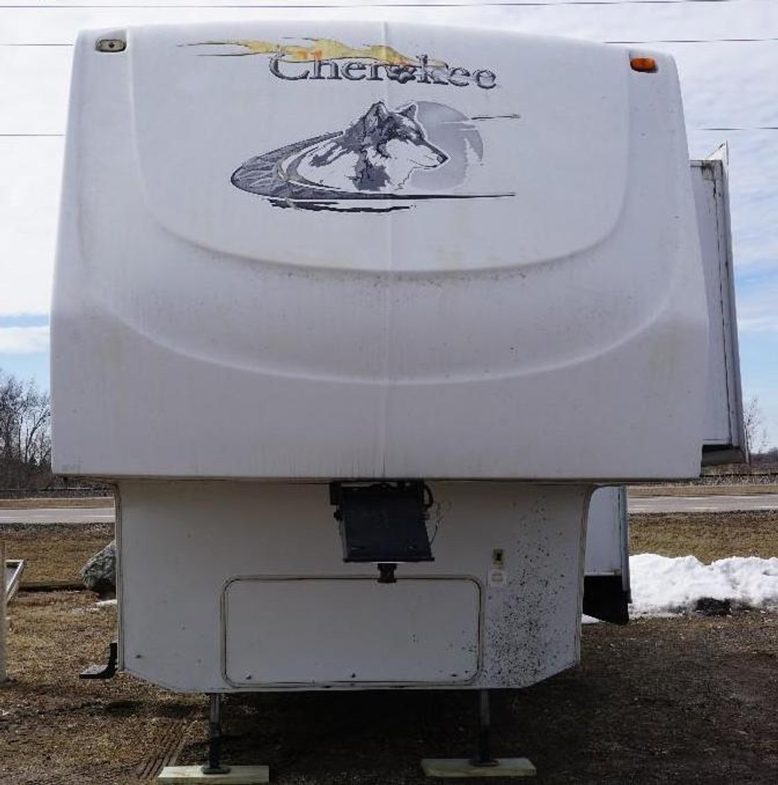 2006 38' 5th Wheel Cherokee Wolfpack 385WP Camper/Toy Hauler