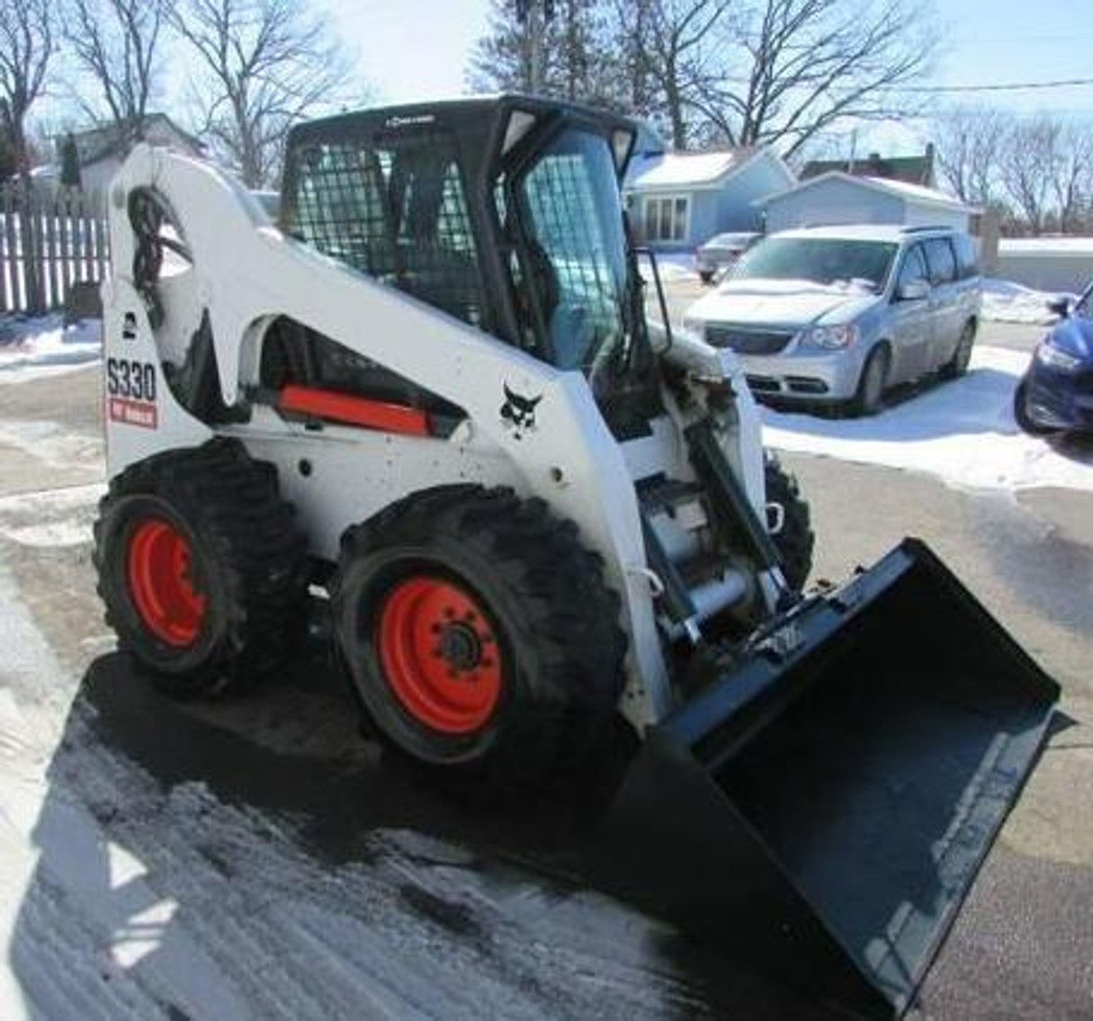 2010 Bobcat S330