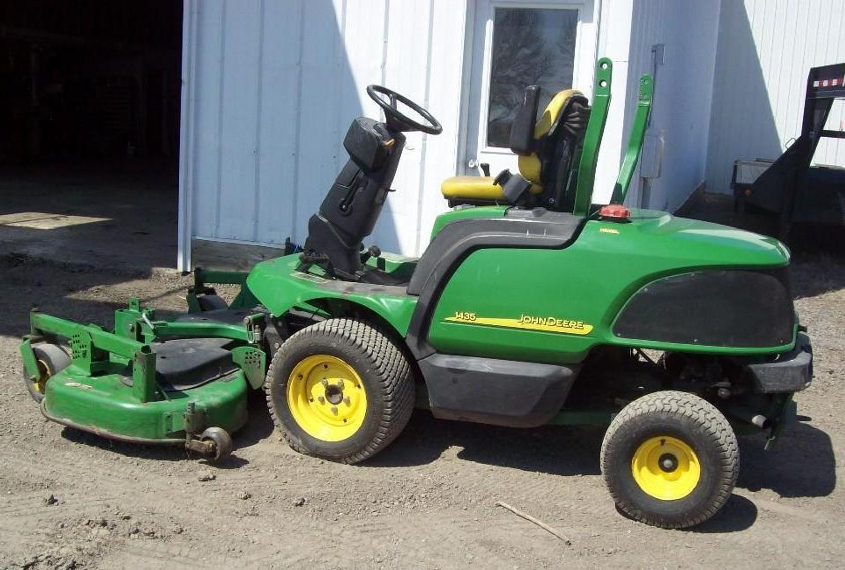 Farm Machinery Consignment Auction