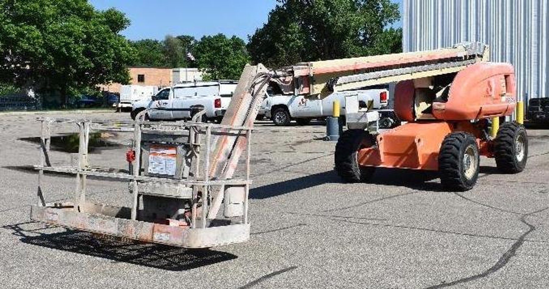 (4) JLG Aerial Lifts