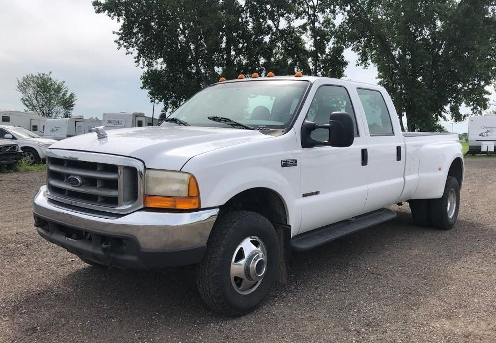 2000 Ford F-350 Crew Cab XLT 4X4 Dually