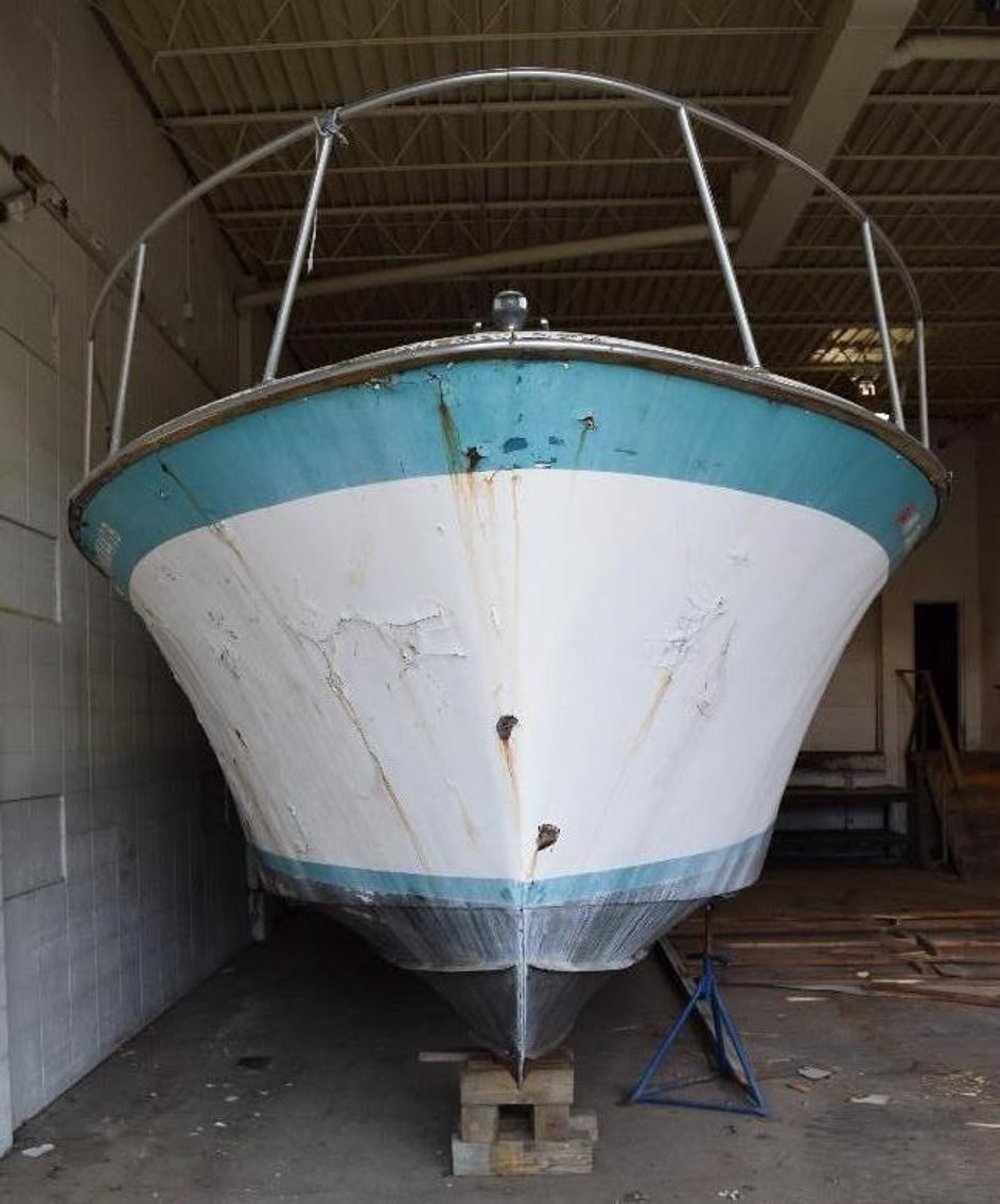 1957 Chris Craft The Roamer 35' Boat