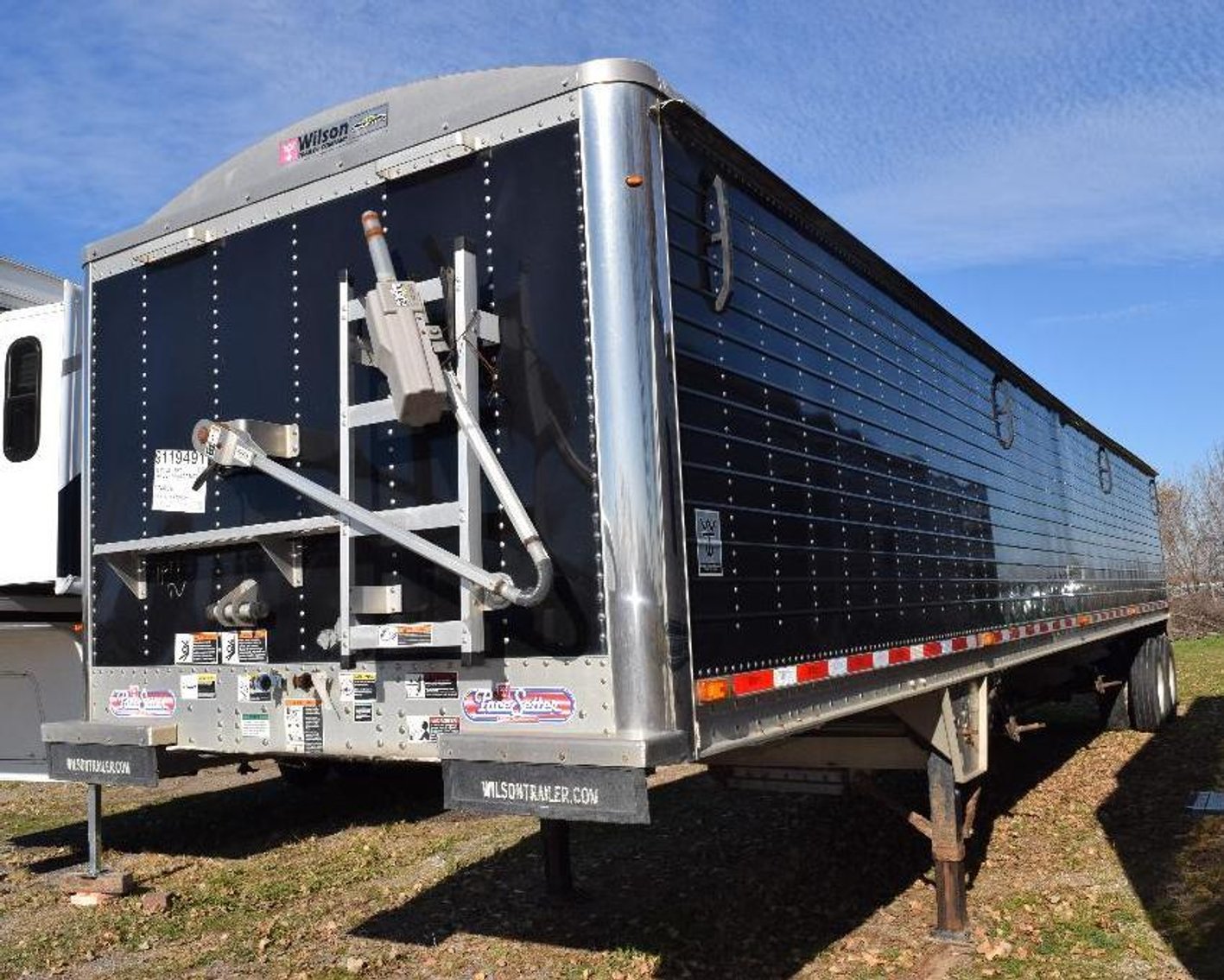 2010 Wilson Grain Trailer