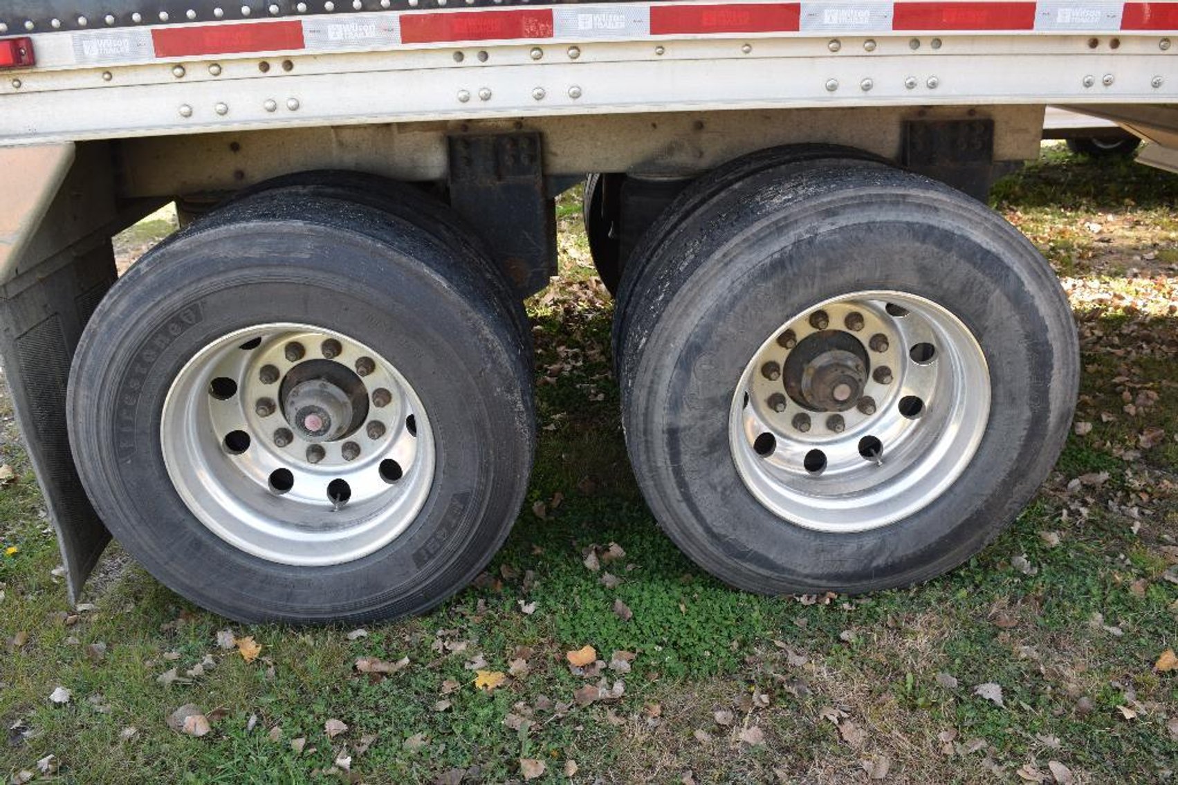 2010 Wilson Grain Trailer