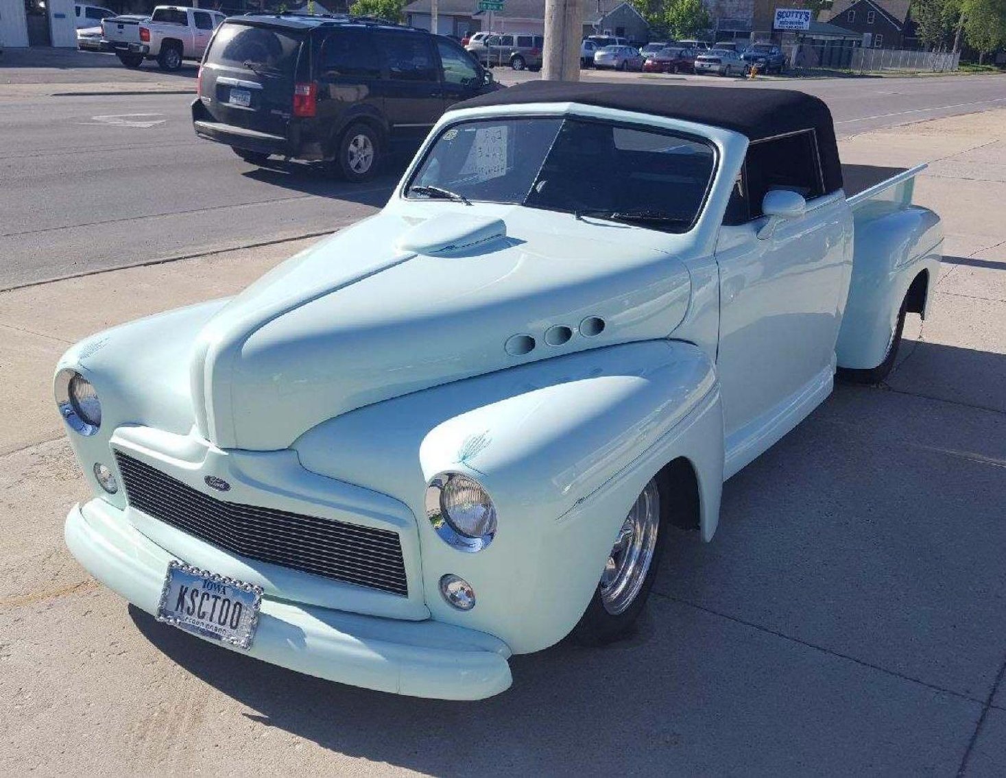 1947 Ford Custom Truck