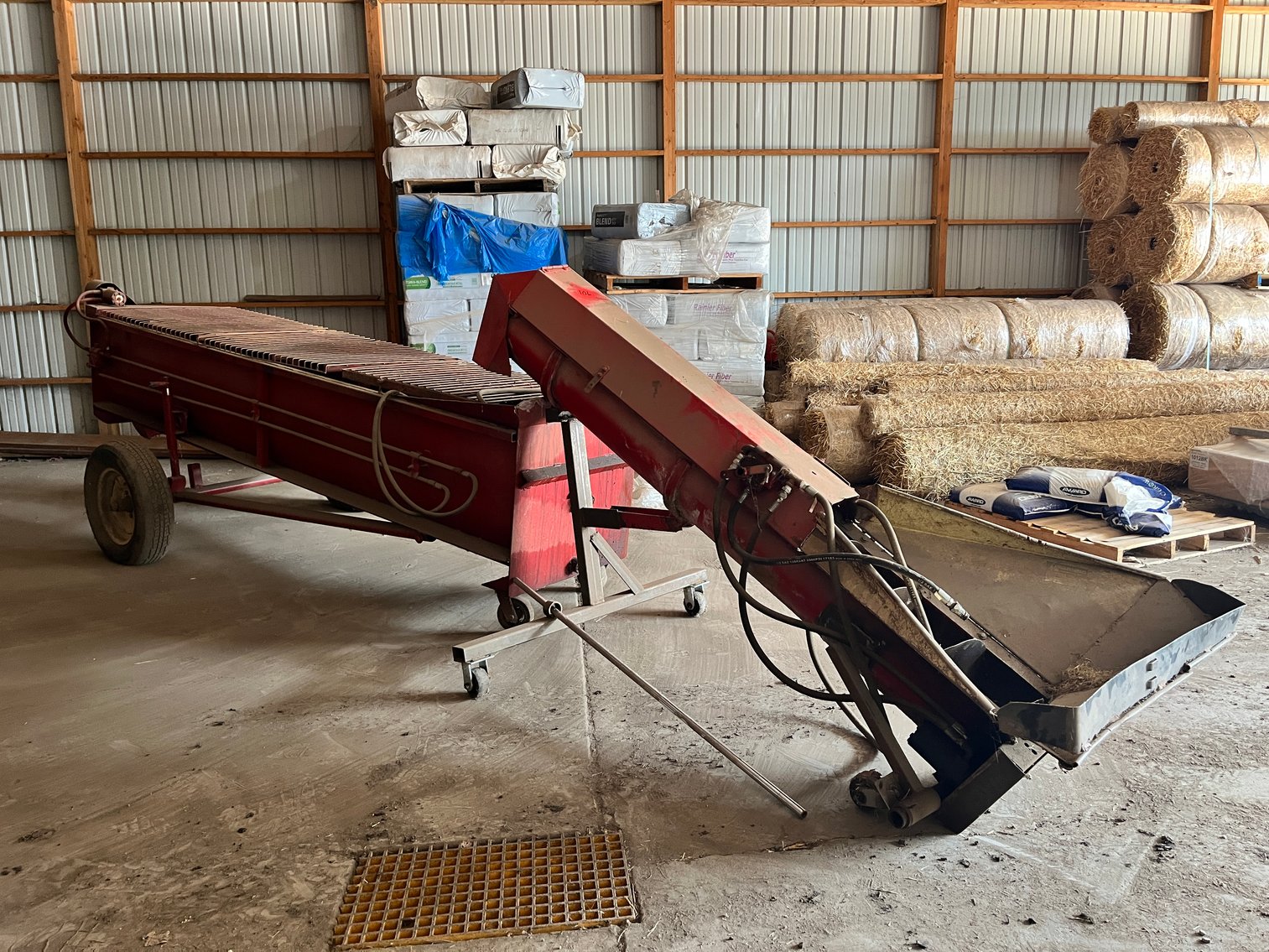 Landscaping Retirement Auction: Rubber Mulch Equipment