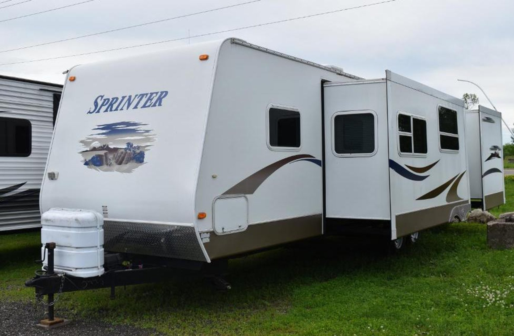 (14) Units: (6) 5th Wheels, (7) Travel Trailers and (1) Motorhome