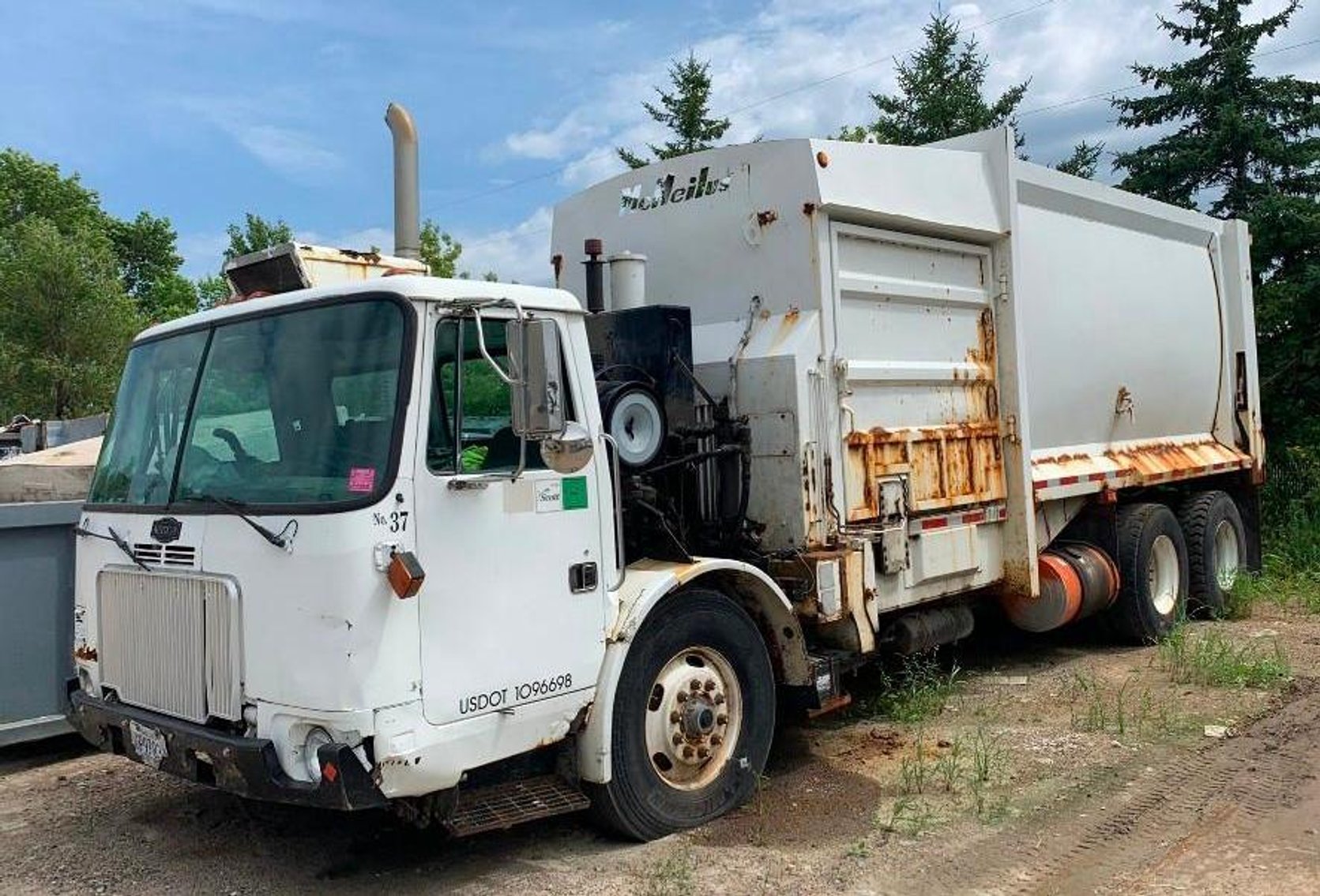 Changing Directions: 10 Ton Per Hr Single Sort Recycling System, Kubota SSV75, Live Bottom Trailers, Garbage Trucks, & More