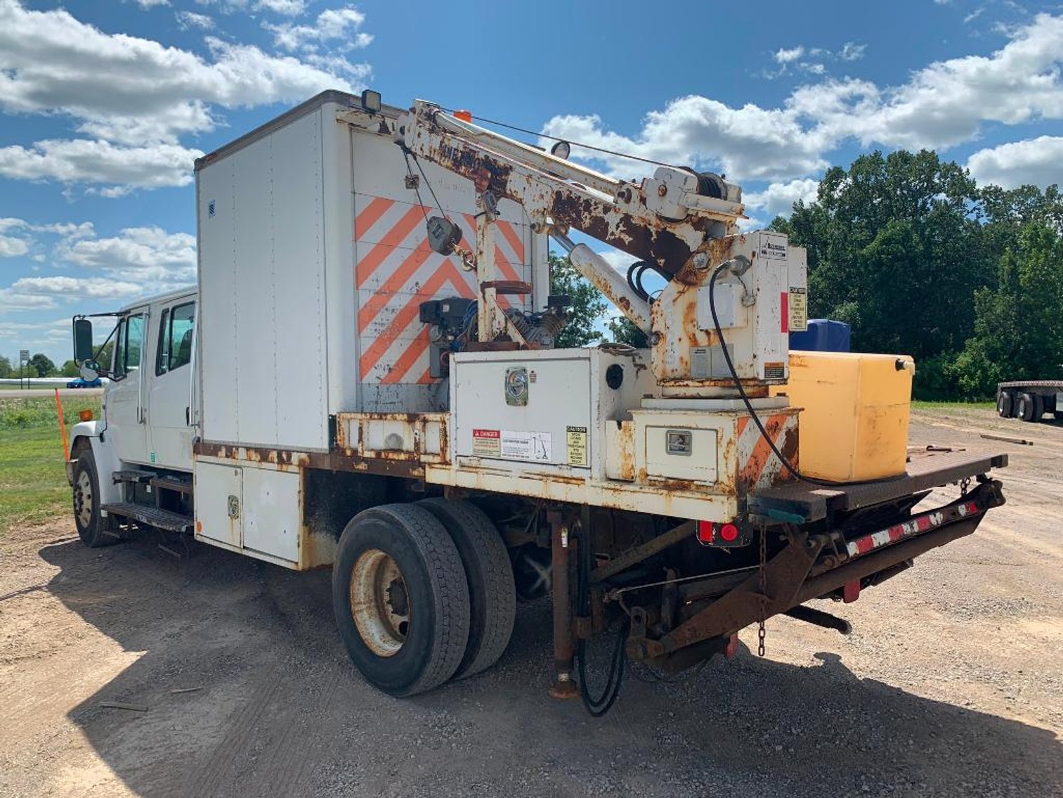 2003 Freightliner FL70 Service Truck