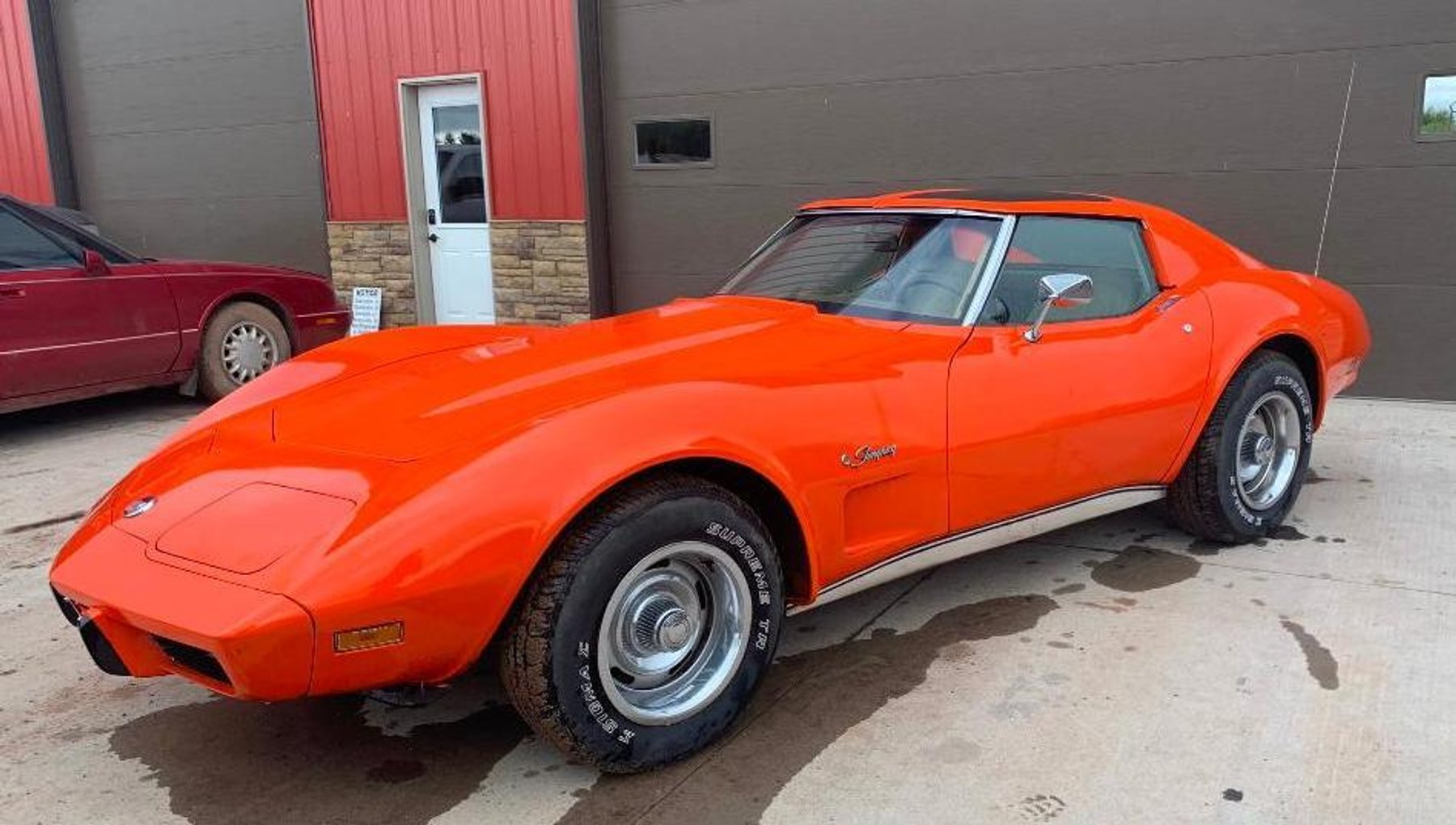 Lender Owned: 1976 Chevrolet Corvette Stingray & 2010 GMC Yukon XL SLT