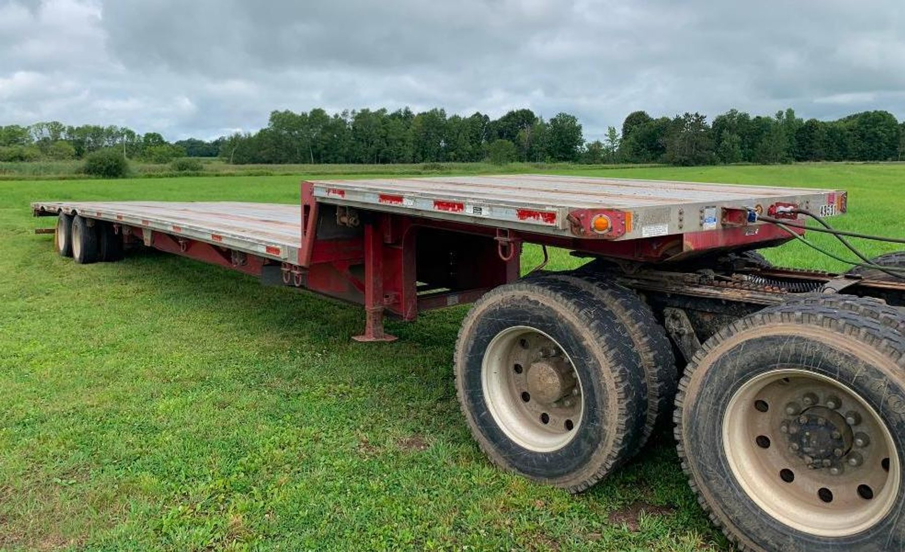 Sun Valley 7-Car Hauler, 2001 Kenworth W900L, 2010 Fontaine 53’ Step Deck, 2005 Freightliner M2 26’ Van Body, 2003 IH Steel Car Hauler With Rear Stinger