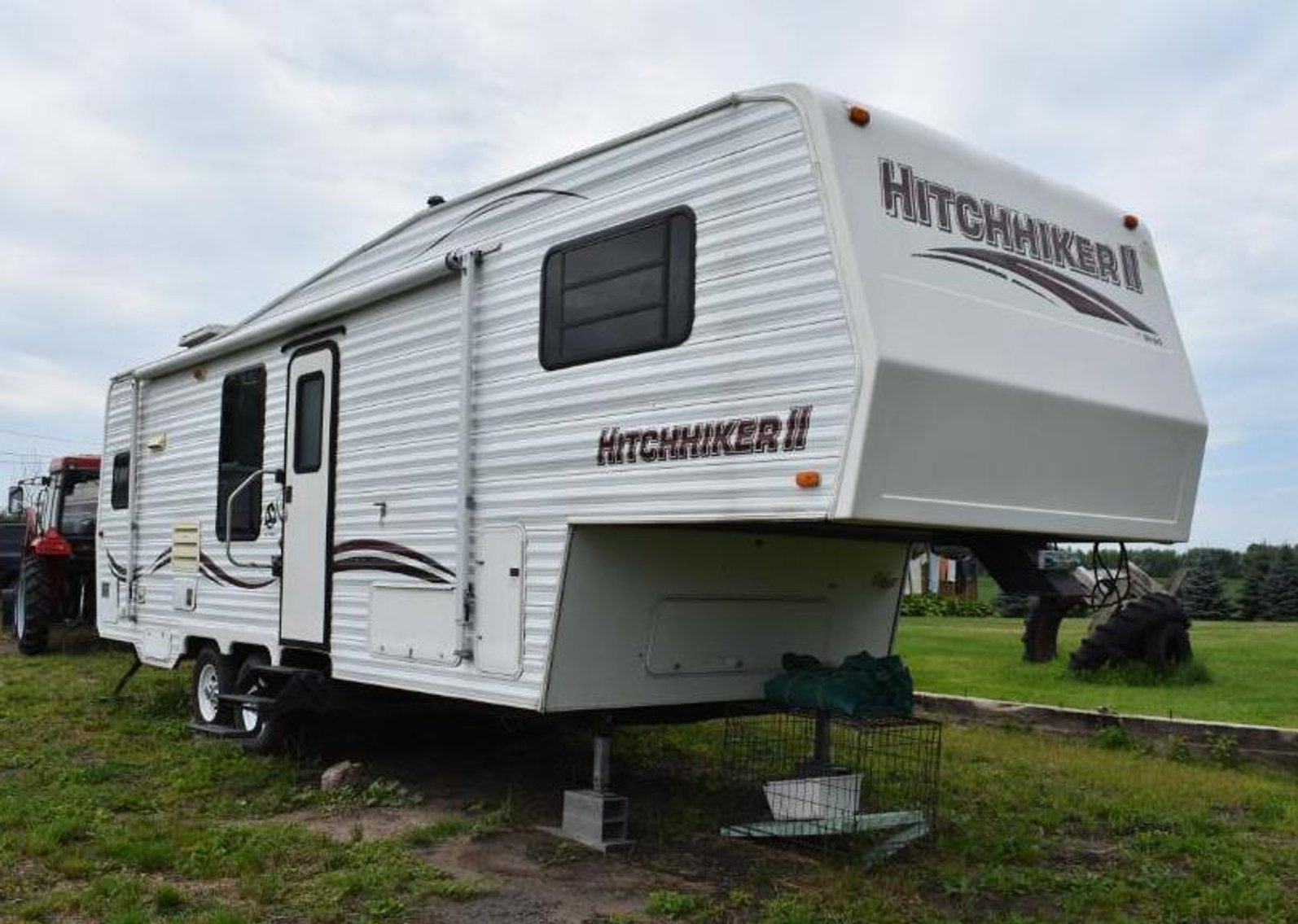 Downsizing: 1997 Hitchhiker Camper, Farm Equipment, Cookie Jars, Die Cast & Collectible