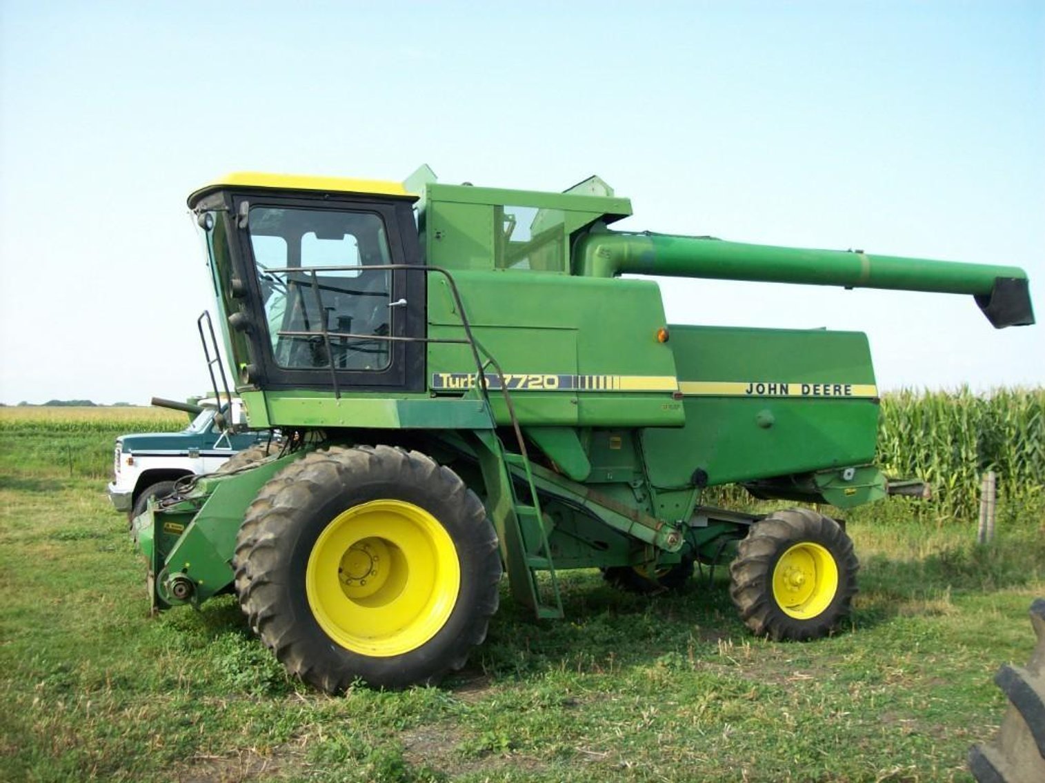 Pohlen Farm Equipment Auction