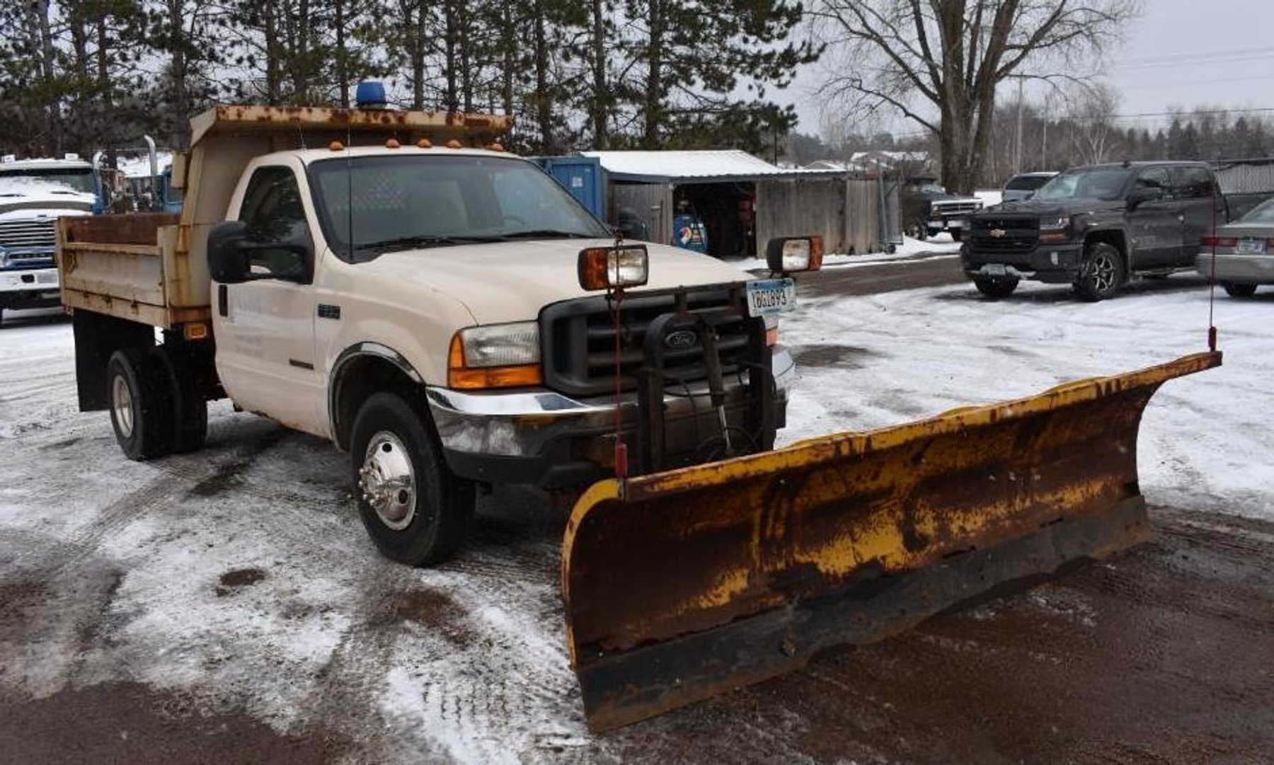 2000 Ford F-350 Dump and Plow Truck & 2003 Ford F-350 Lariat With Boss V-Plow