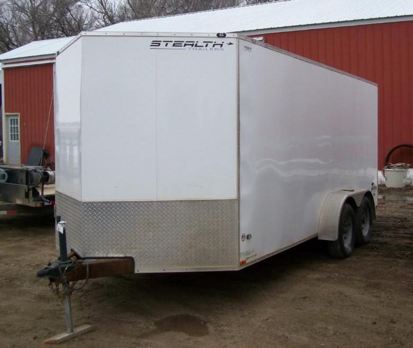 2015 Can-Am Commander 800XT & 2013 Stealth Enclosed Trailer