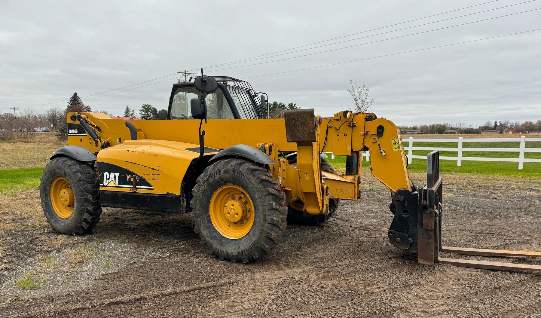 CAT TH460B Telehandler