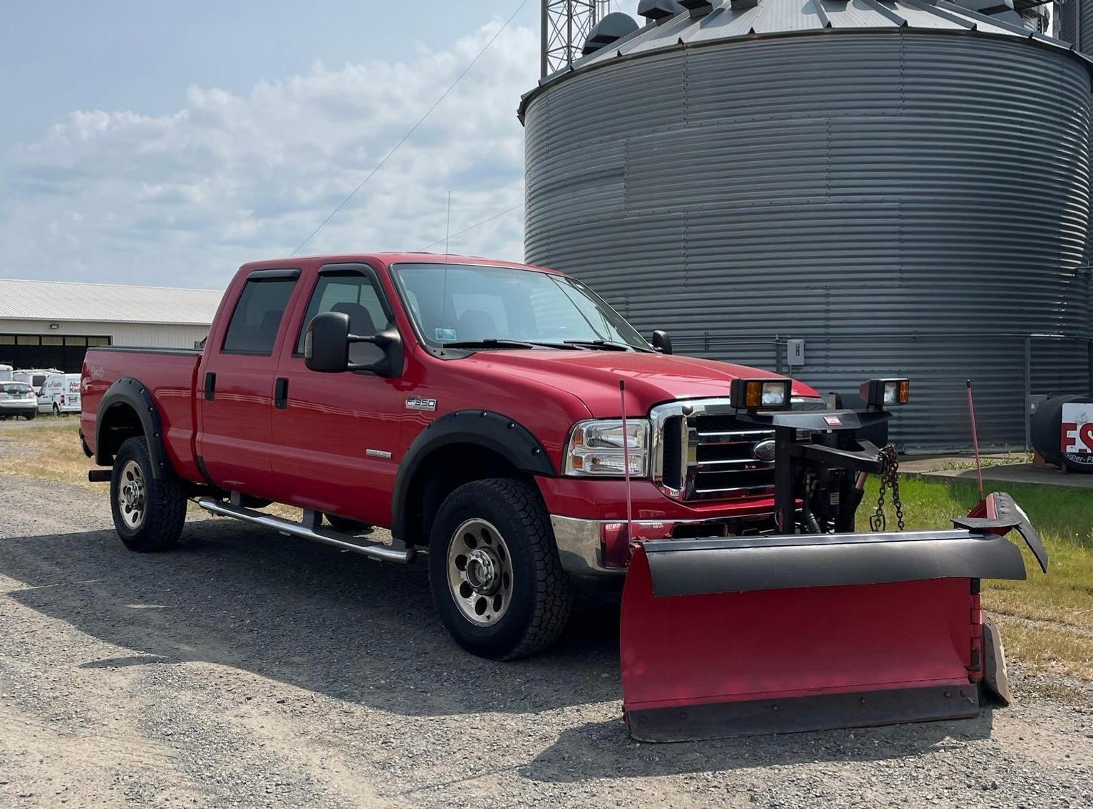 2005 Ford F-350 With 9' 6