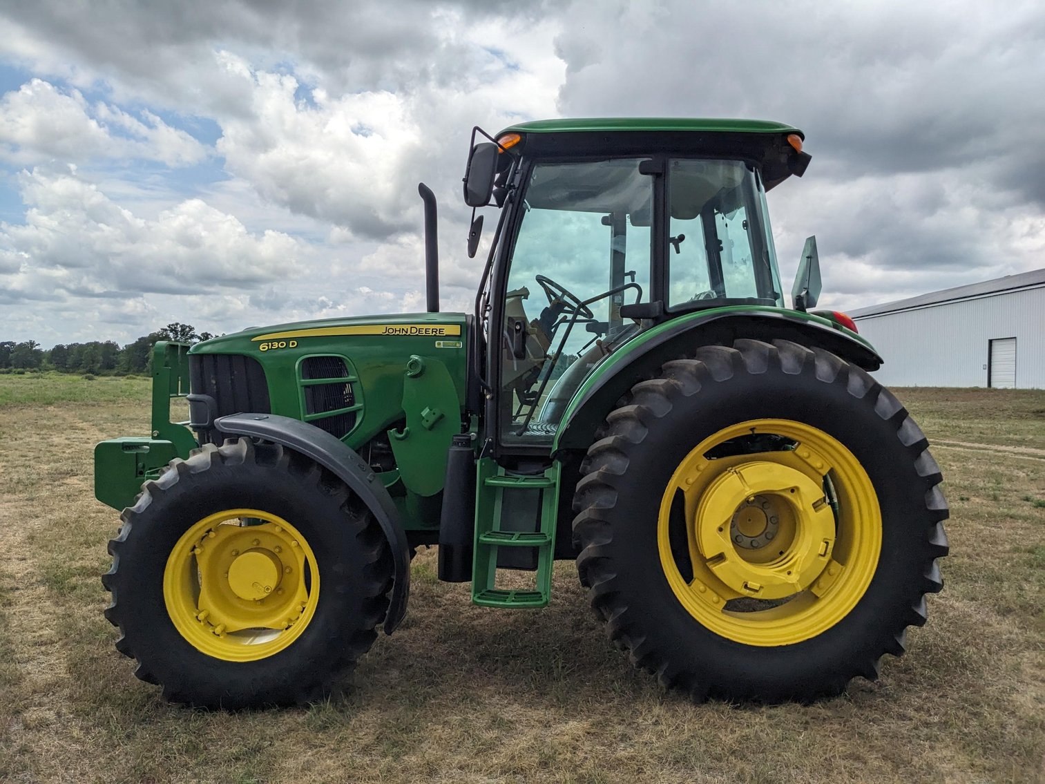 John Deere 6130D Tractor MFWD 4 Wheel Drive