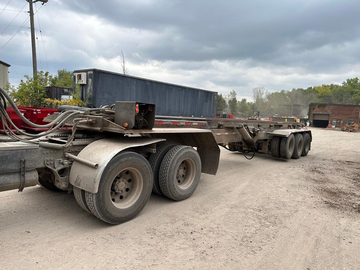 Roll Off Trucks, Boxes & 42' Roll Off Trailer