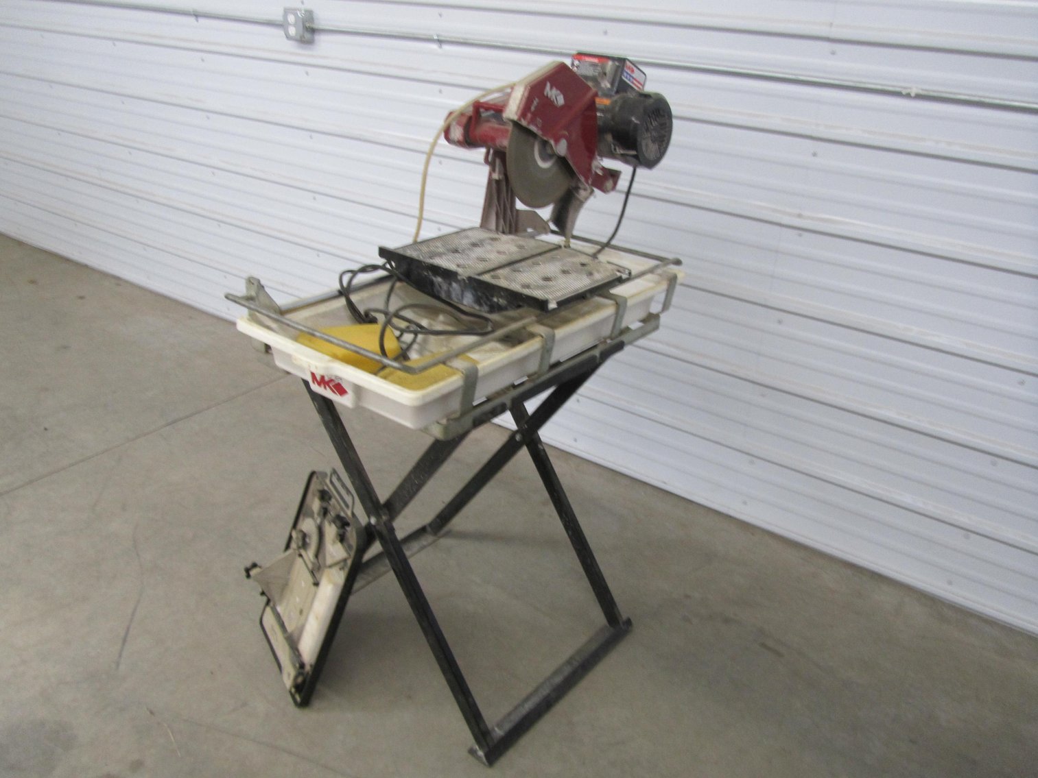 Ideal Corners Late October Consignment Auction, Pequot Lakes, MN