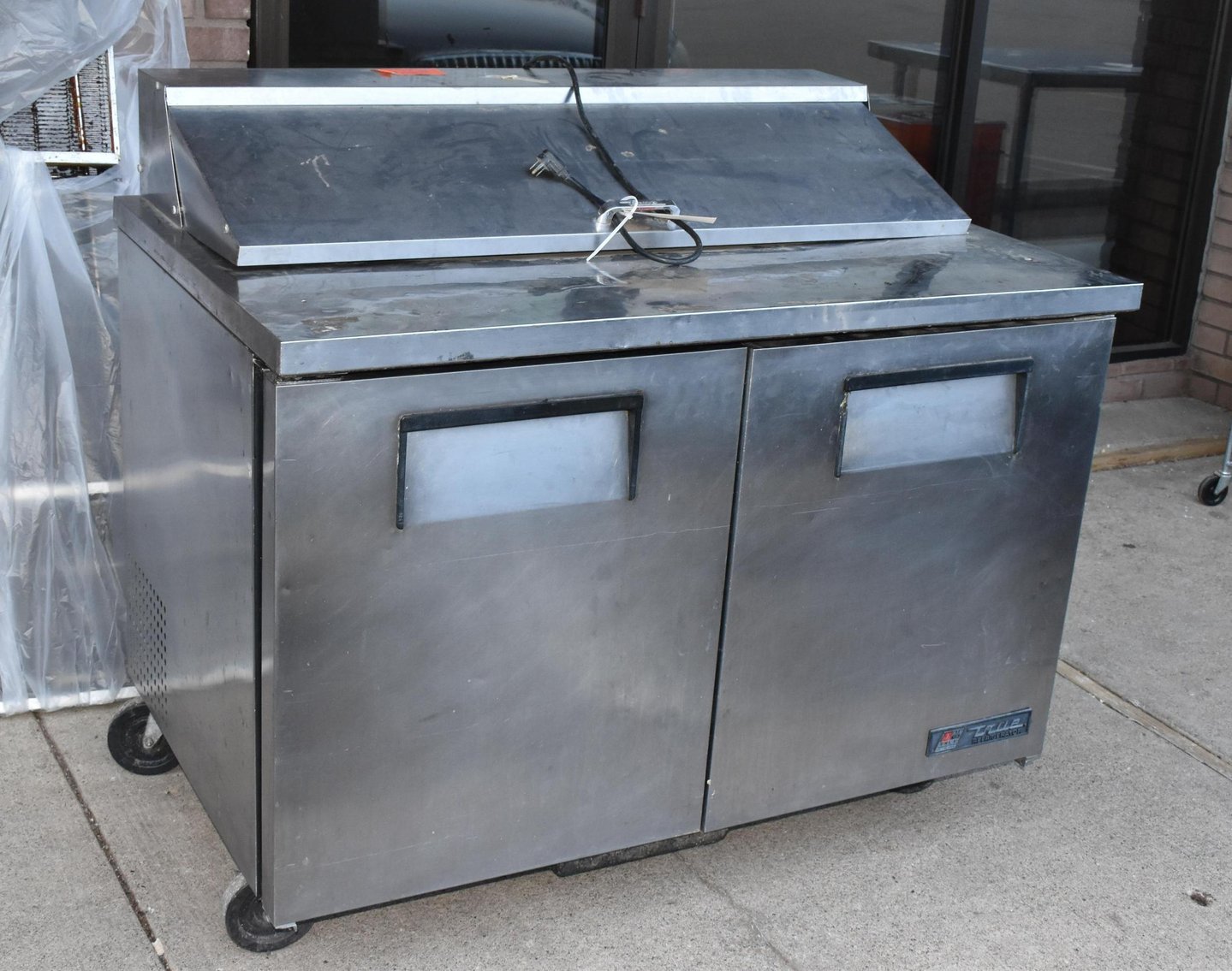 Surplus Restaurant Equipment