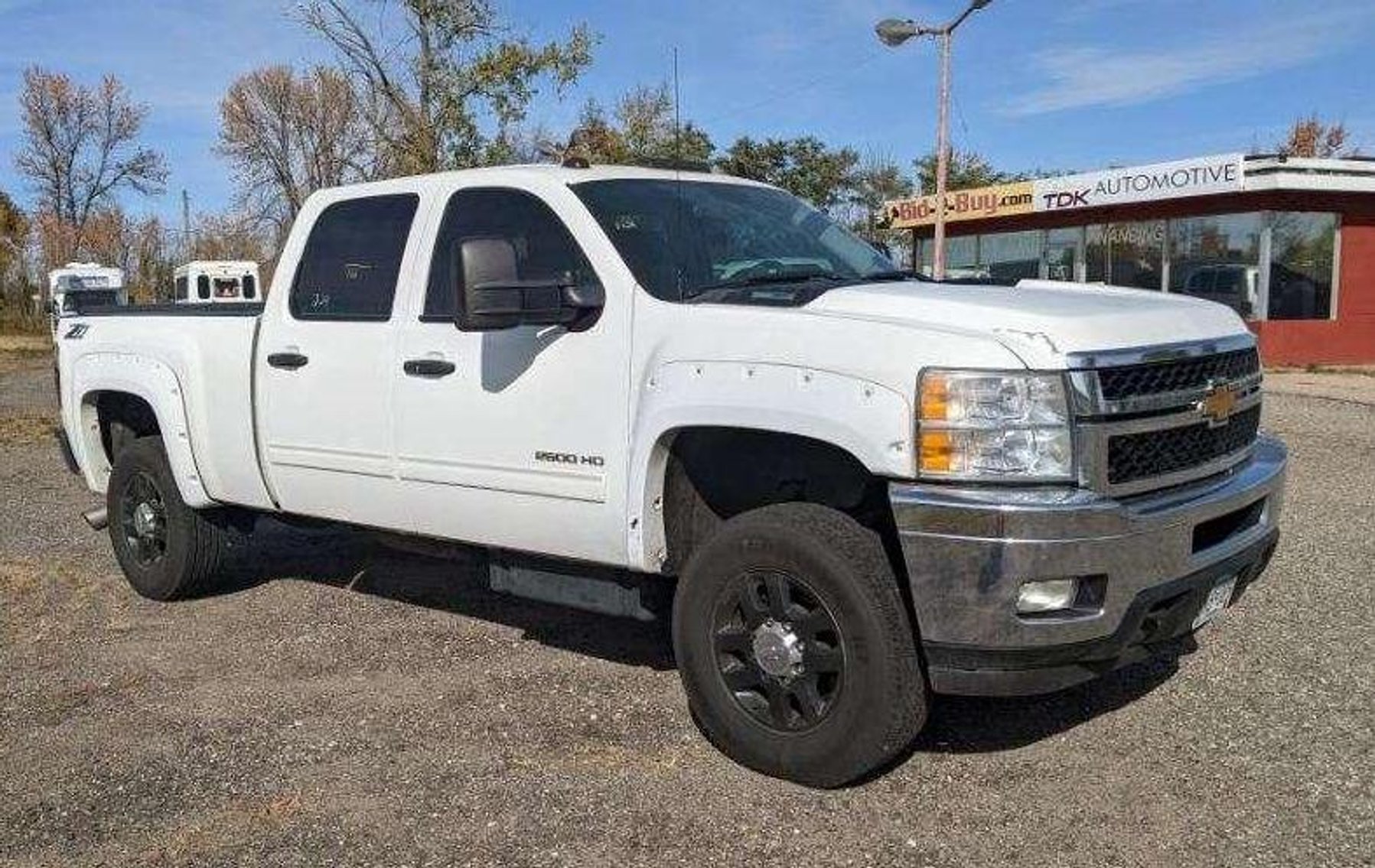 2012 Chevrolet Silverado 2500, 2007 GMC 2500, & 2007 Ford F-350