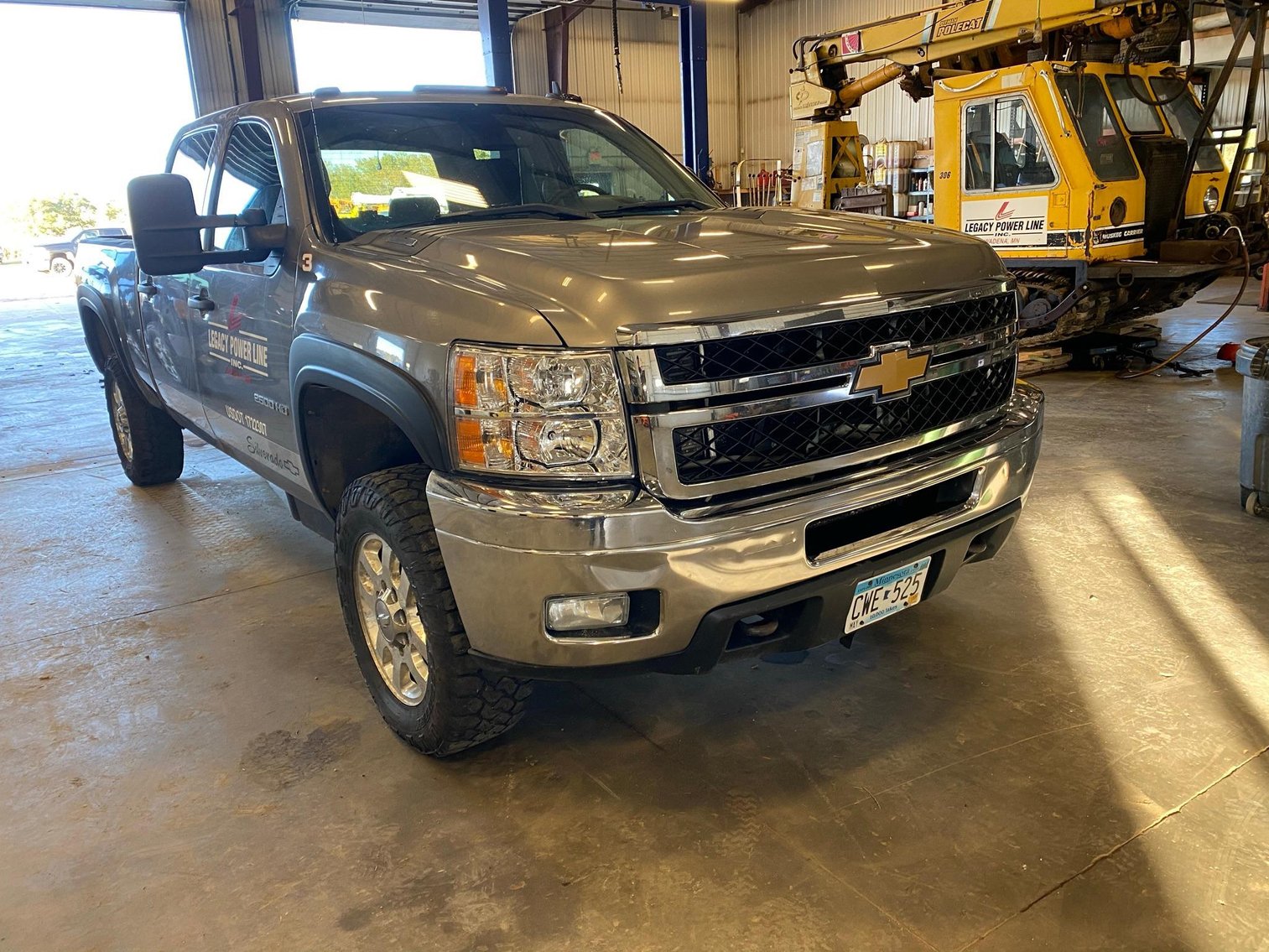 2012 GMC 3500 & 2012 Chevrolet 2500HD