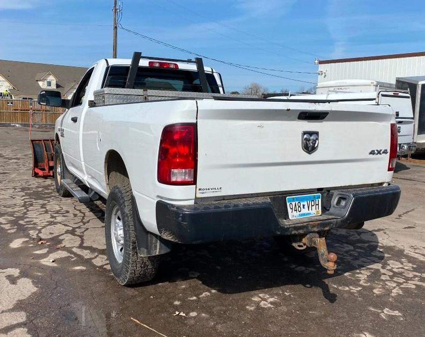 2014 Dodge Ram 2500 4WD With Hiniker Plow Mount and Controller