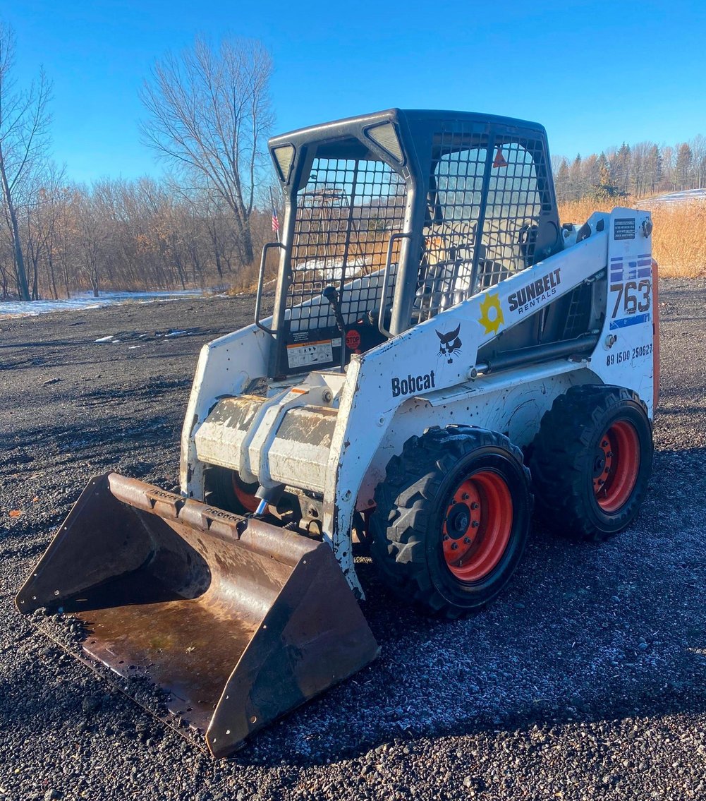 2010 Ford F-550 Super Duty With 11' Dump Box With Plow & Bobcat 763 Skid Steer