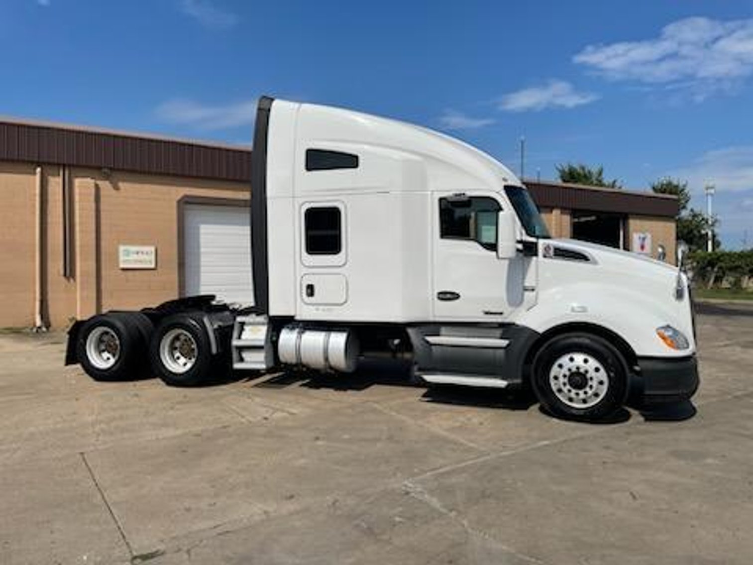 2015 Kenworth T680