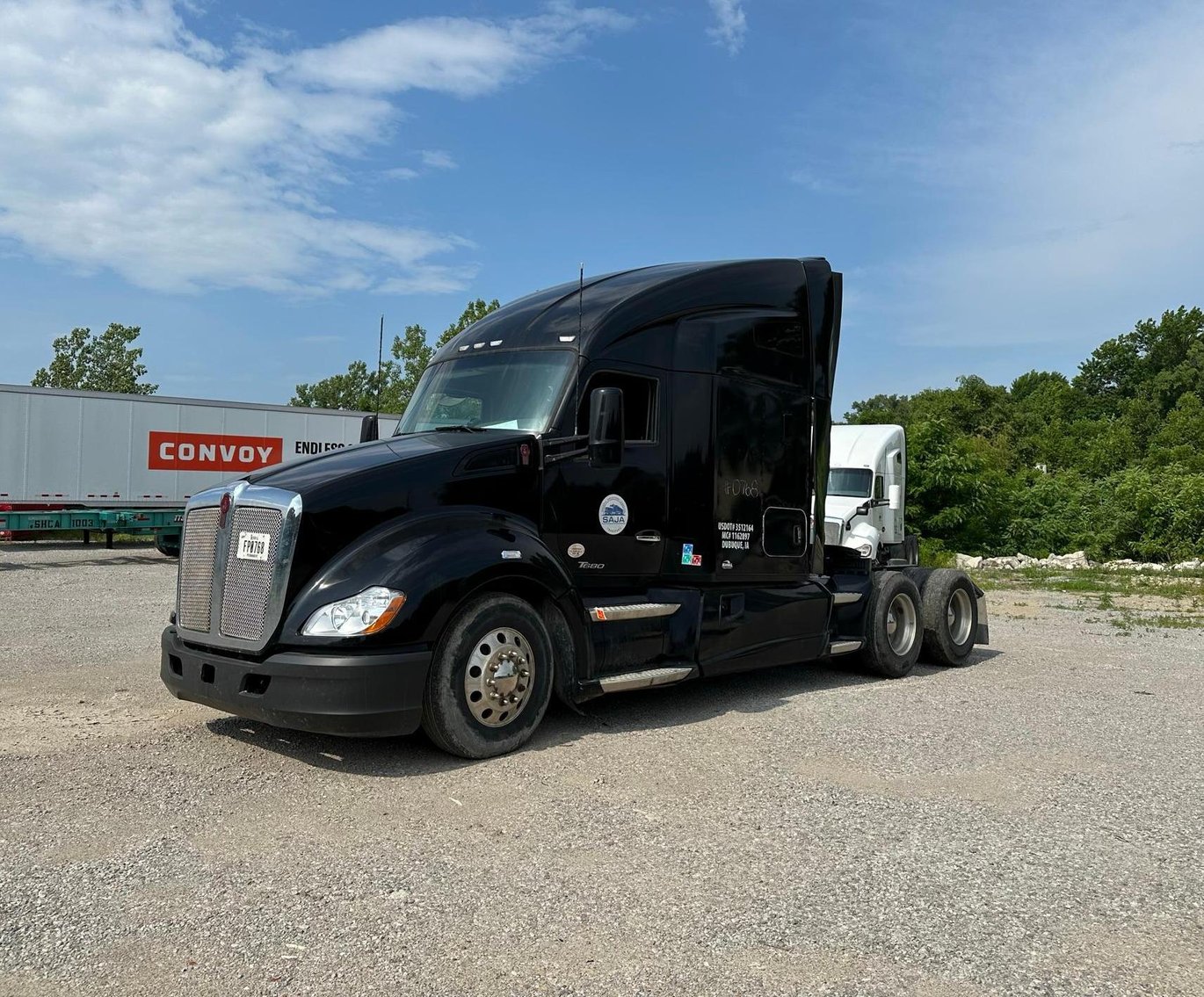 (3) Kenworth T680 Semis, (3) 2023 TTSA Container Chassis/Trailers