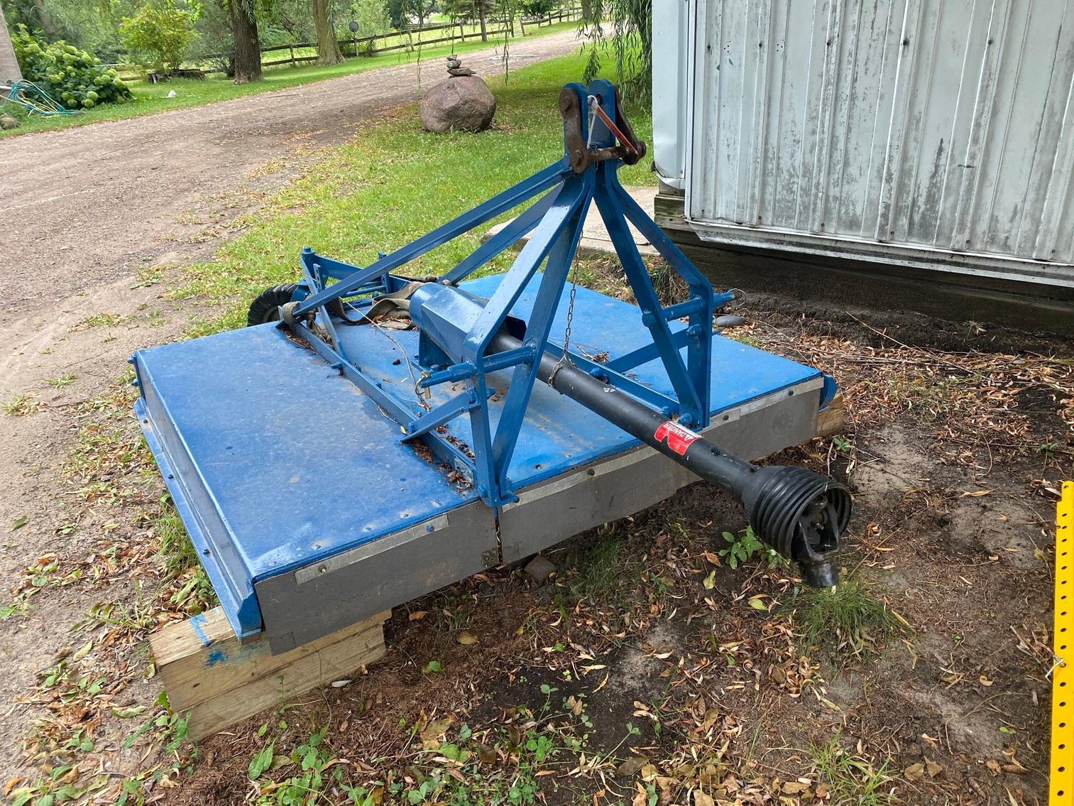 Case Farmall 65A Tractor, Farm & Horse Equipment