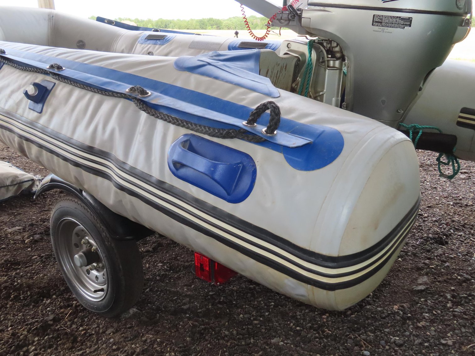 2002 Sea Eagle Model: SE Eagle Model: SE 10.6 SR Inflatable Boat