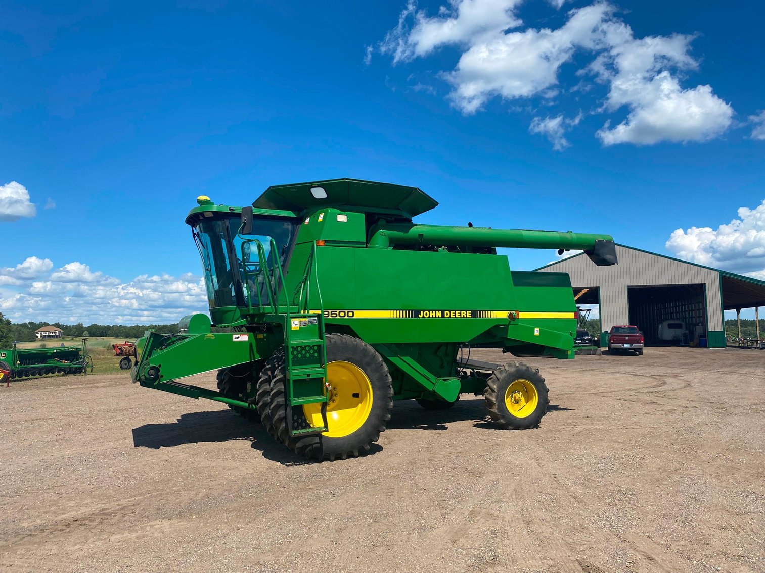 1994 John Deere 9500 Combine, Flex Head, (2) Pickup Heads, Header Trailer