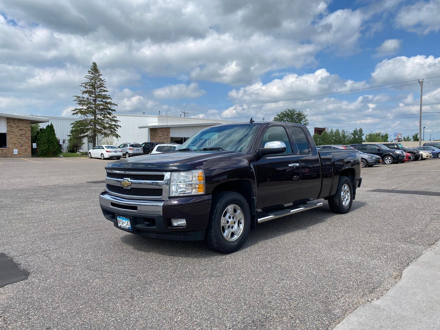 2009 Chevrolet Silverado 1500, 2014 Honda Pilot, 2012 Honda CR-V AWD